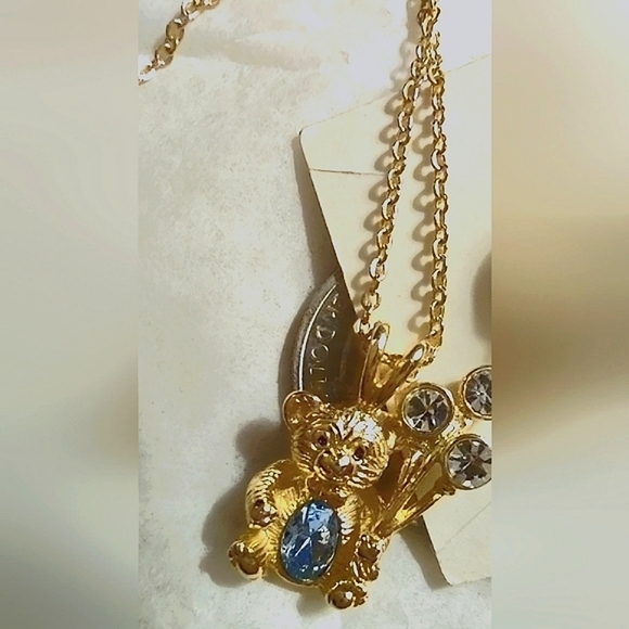 DM99 Gold Teddy Bear Pendant - Picture 10 of 11